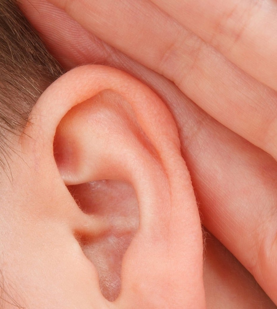 hand ear listen pixabay